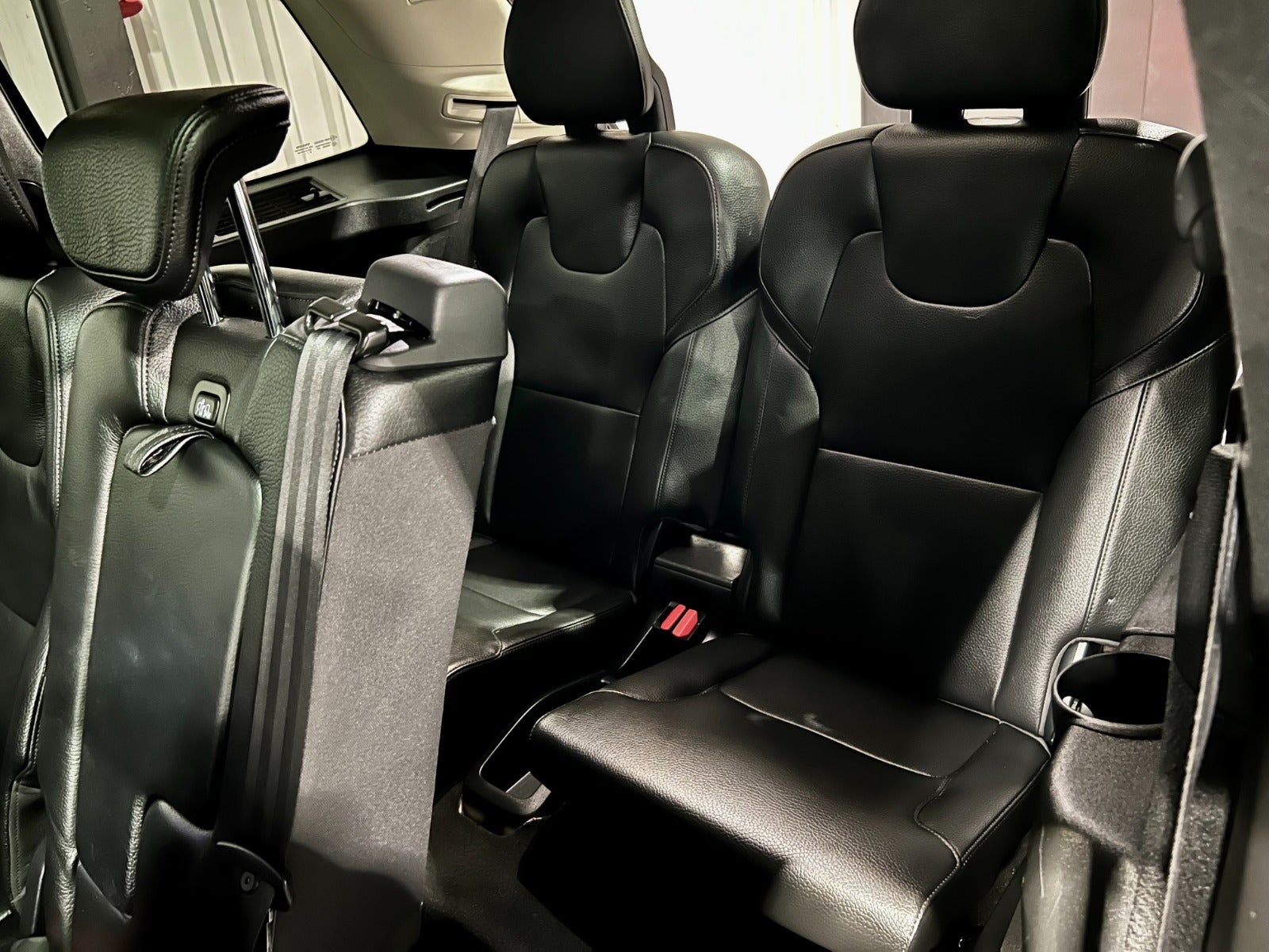 flexleasing-volvo-xc90-20-t8-407-inscription-aut-awd-7prs-5d-findleasing