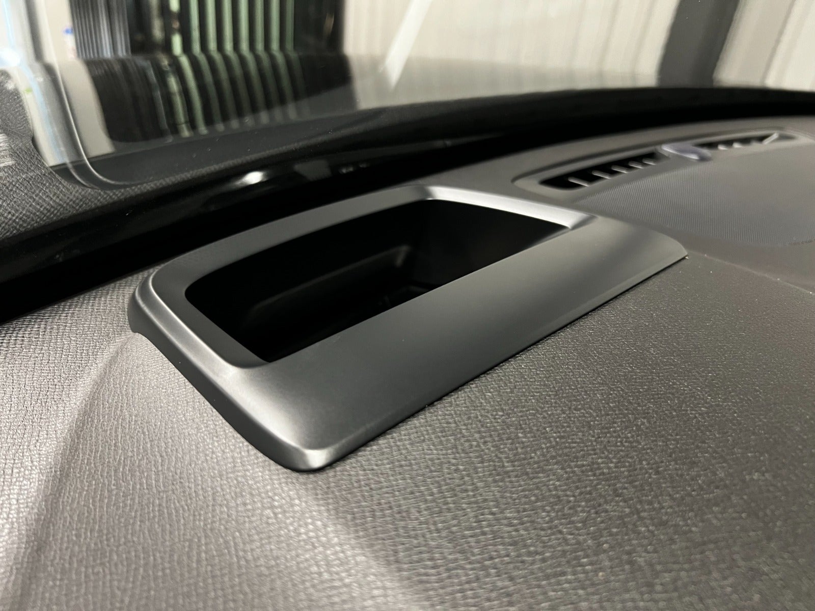 flexleasing-volvo-xc90-20-t8-407-inscription-aut-awd-7prs-5d-findleasing