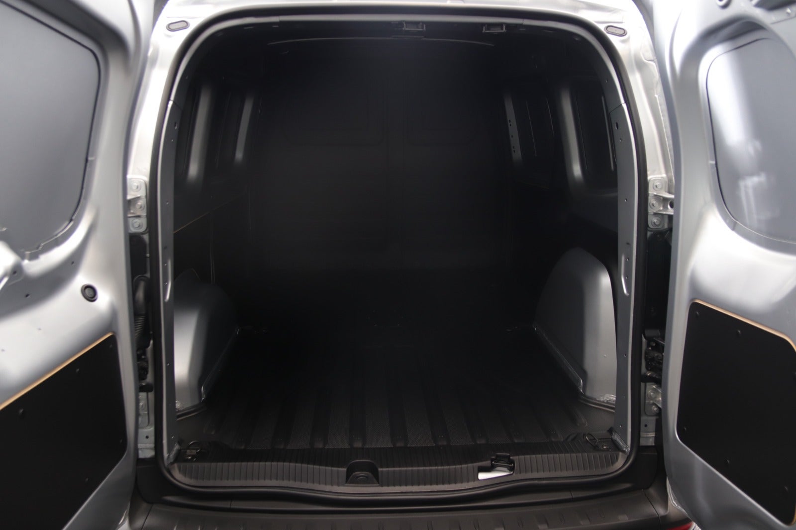 flexleasing-nissan-townstar-45-n-connecta-l2h1-findleasing