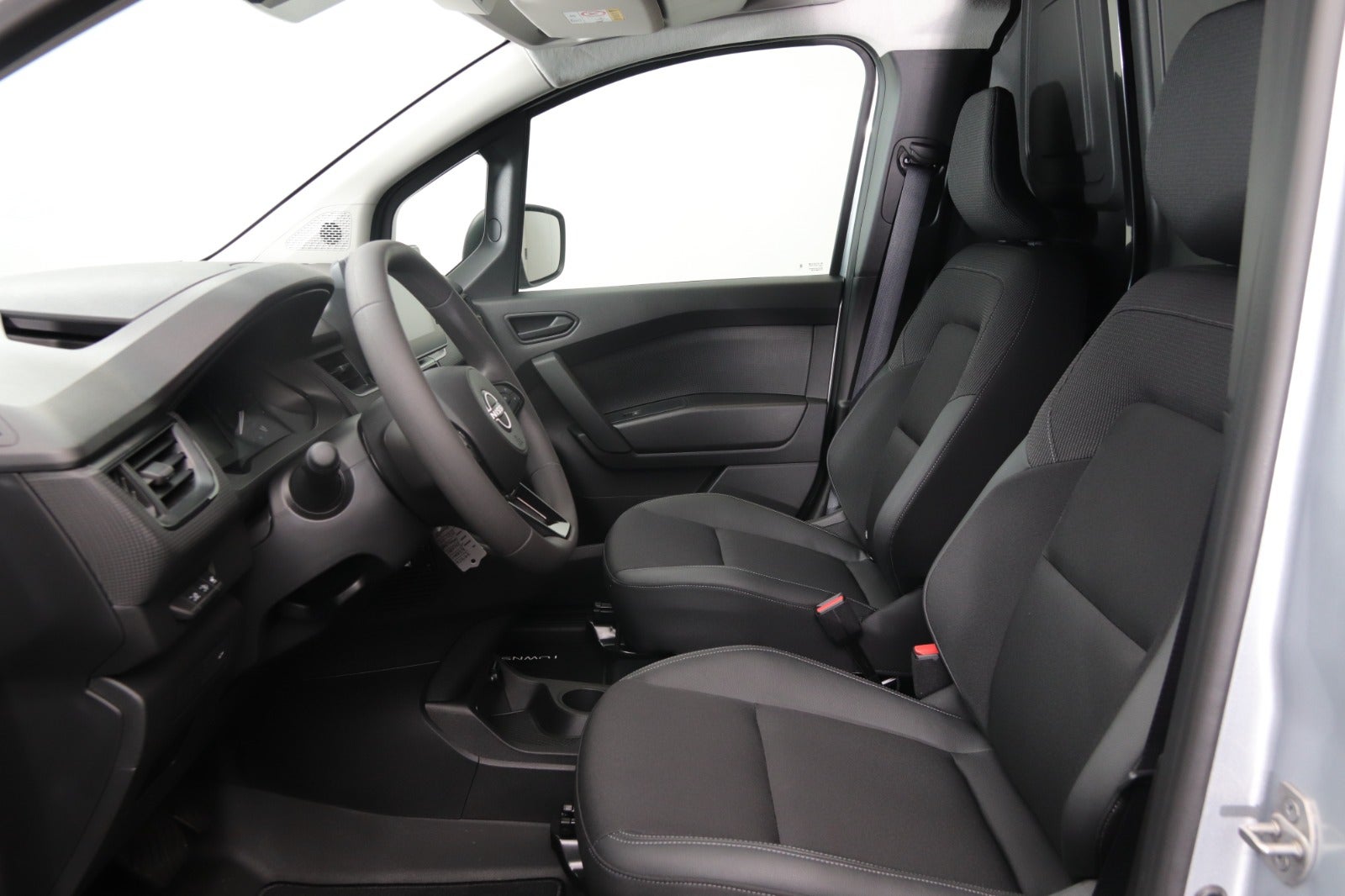 flexleasing-nissan-townstar-45-n-connecta-l2h1-findleasing