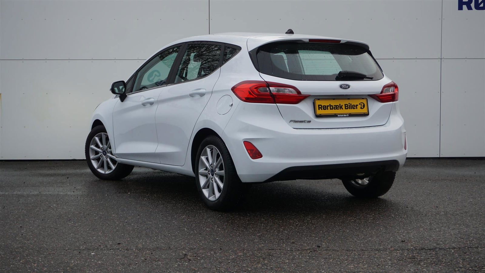 flexleasing-ford-fiesta-10-ecoboost-titanium-van-5d-findleasing