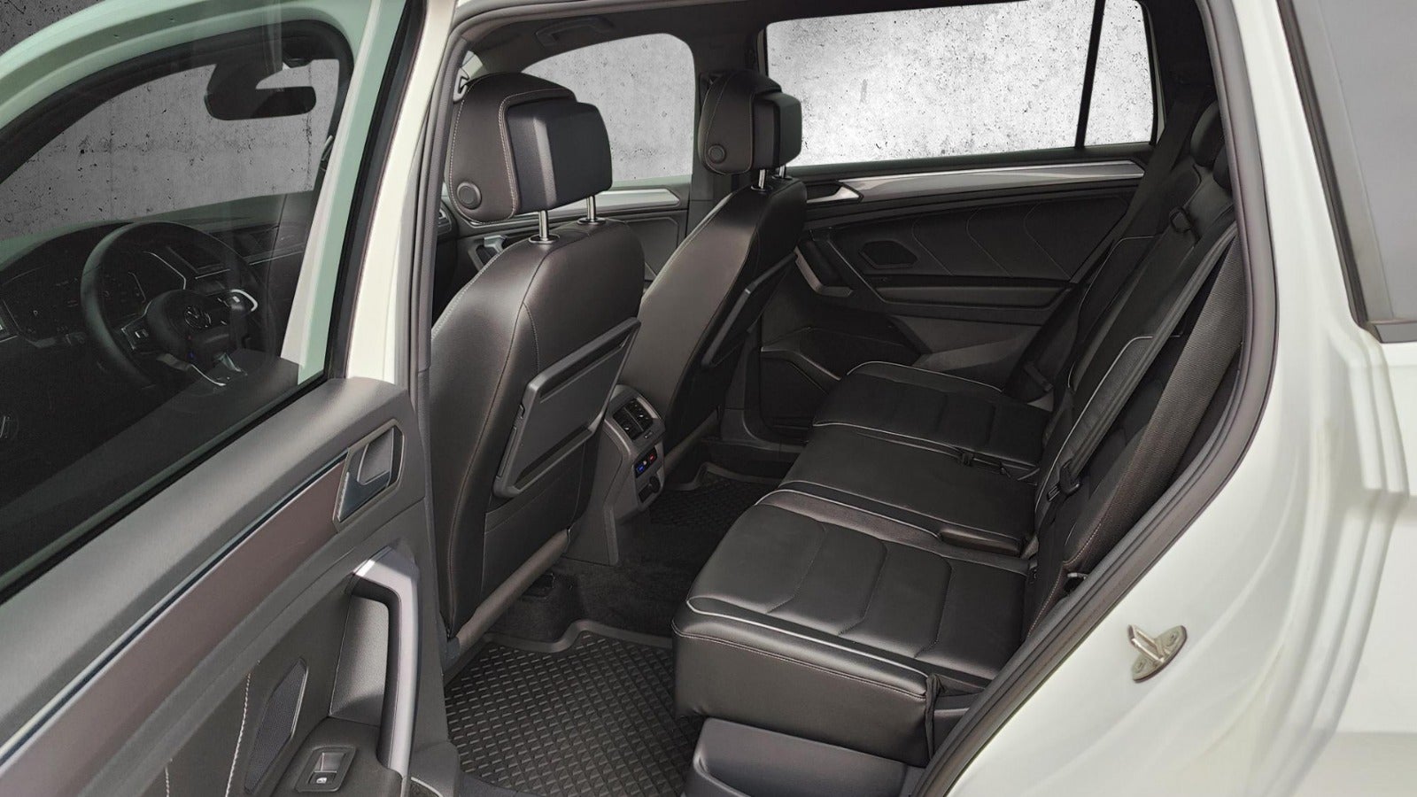 flexleasing-vw-tiguan-20-tdi-190-r-line-dsg-4motion-5d-findleasing