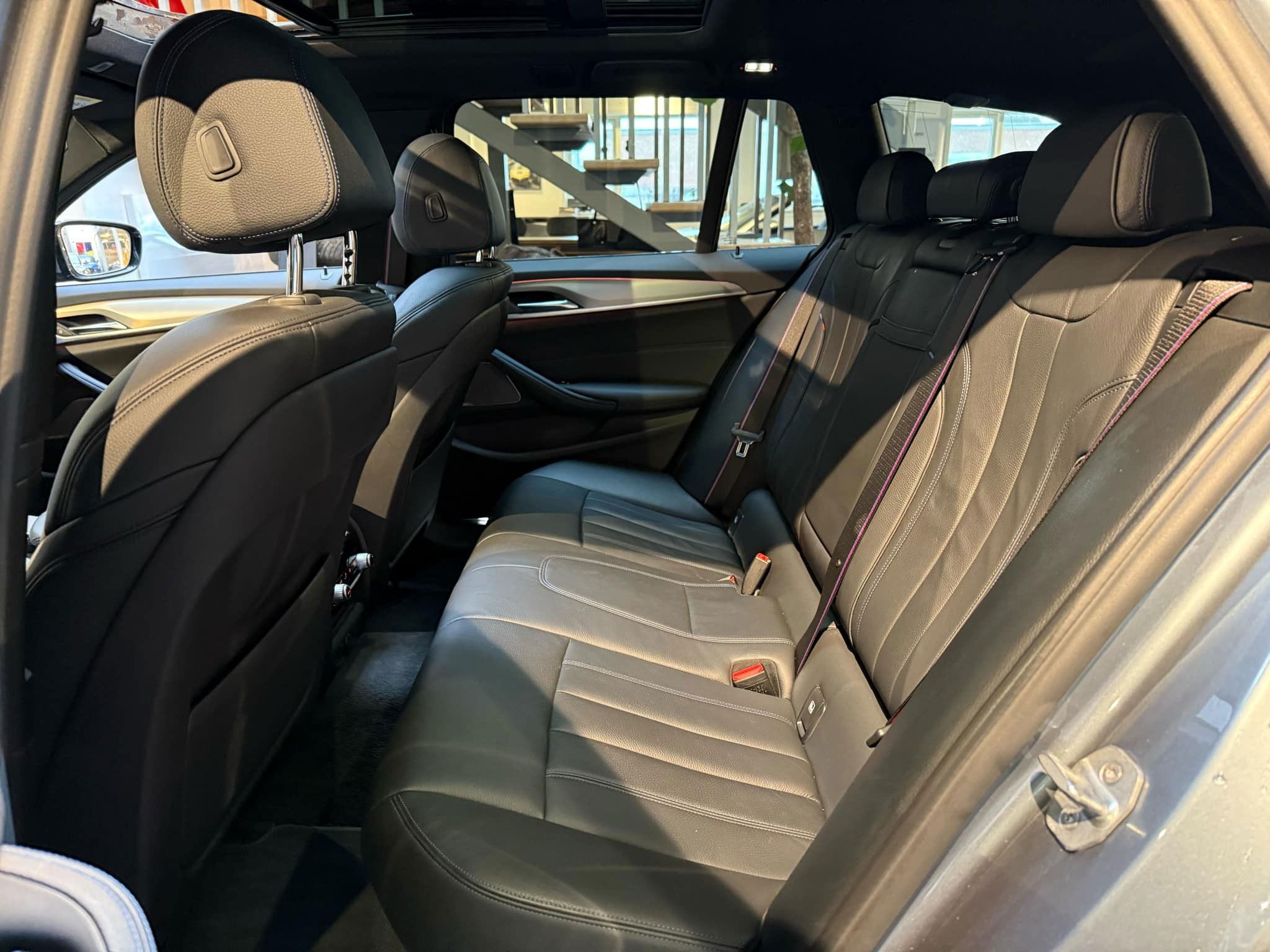 flexleasing-bmw-530d-m-sport-265-hk-touring-findleasing