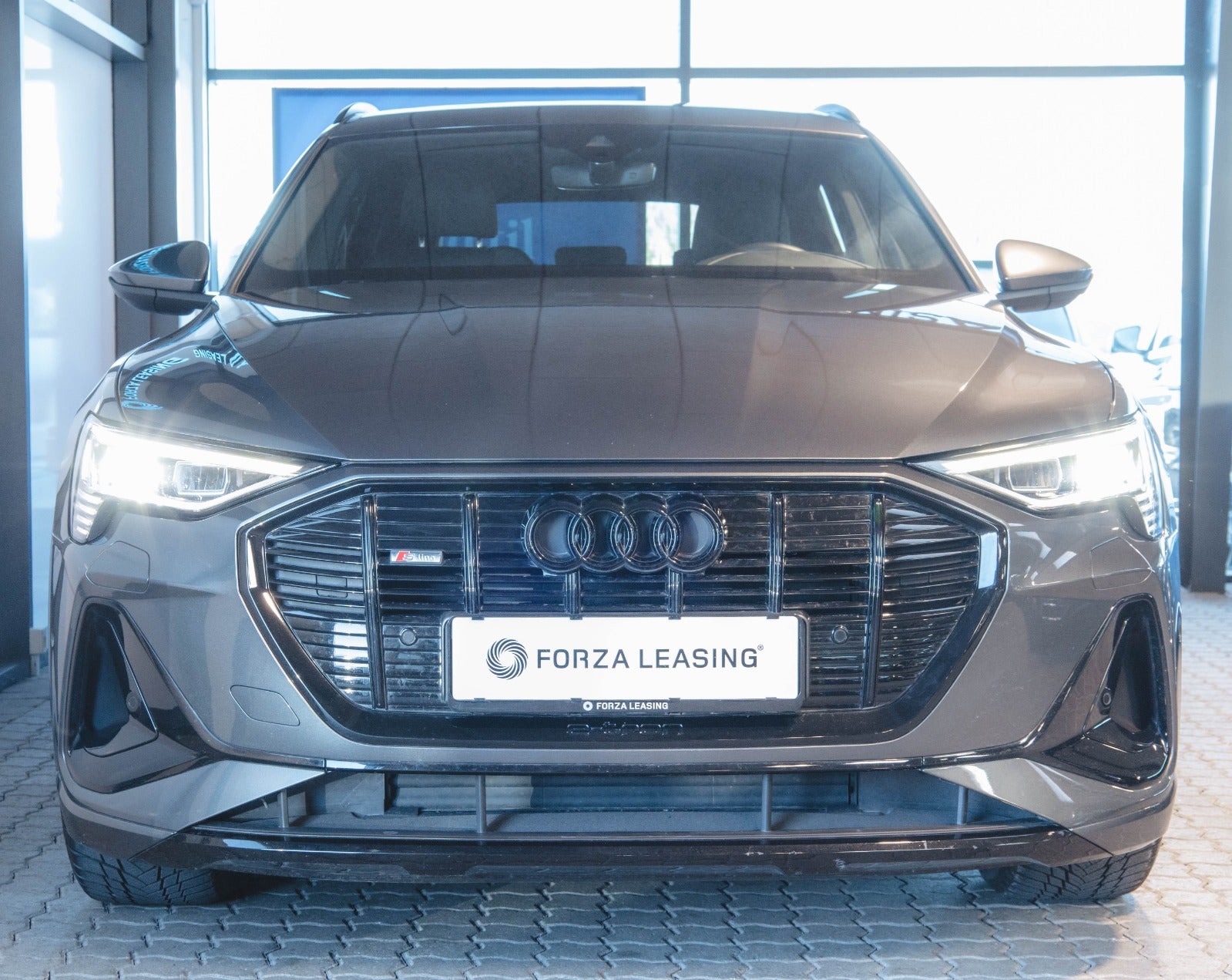 flexleasing-audi-e-tron-55-s-line-quattro-5d-findleasing