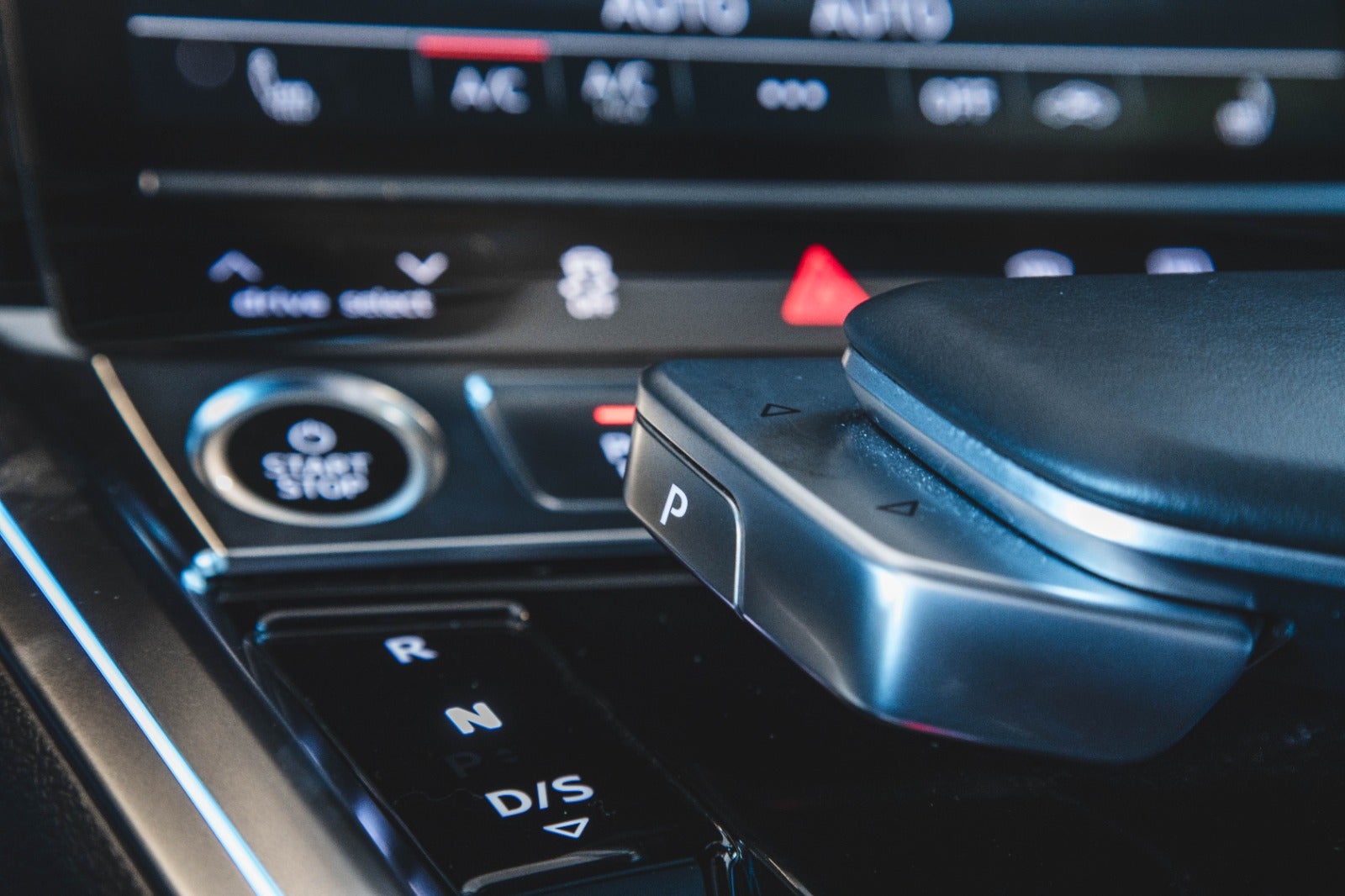 flexleasing-audi-e-tron-55-s-line-quattro-5d-findleasing