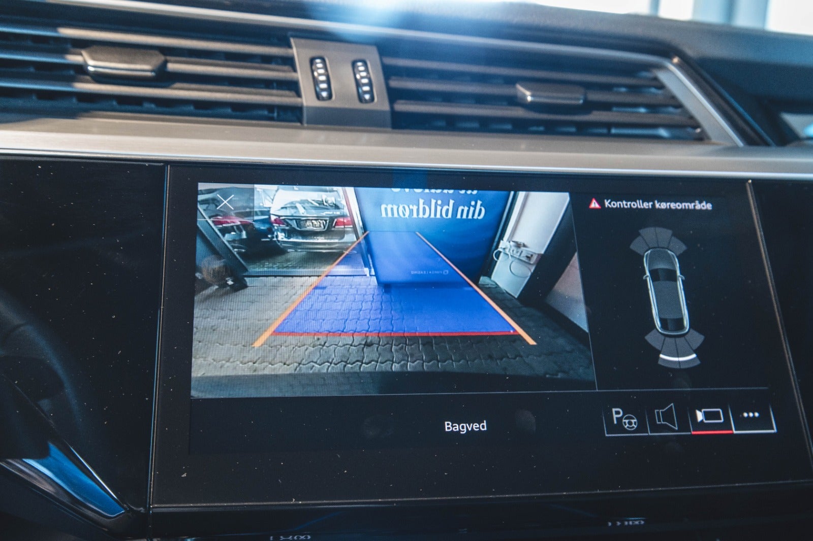 flexleasing-audi-e-tron-55-s-line-quattro-5d-findleasing