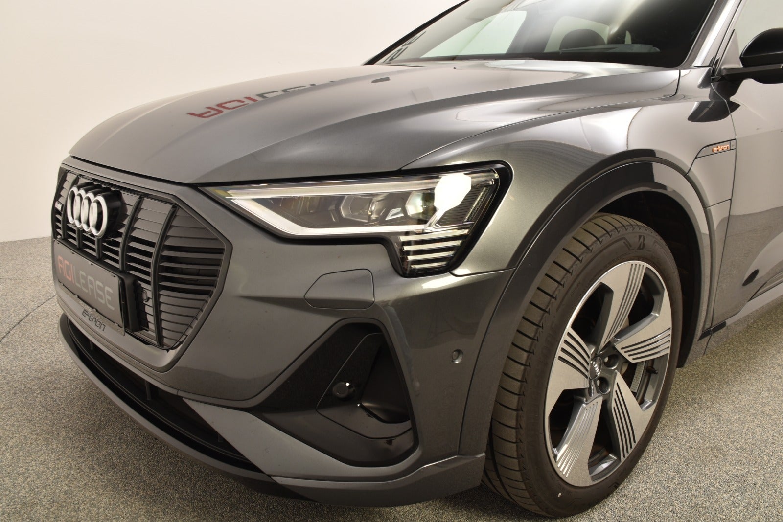 flexleasing-audi-e-tron-55-s-line-quattro-5d-findleasing