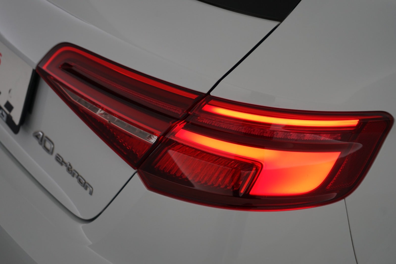 flexleasing-audi-a3-14-e-tron-s-line-sportback-s-tr-5d-findleasing