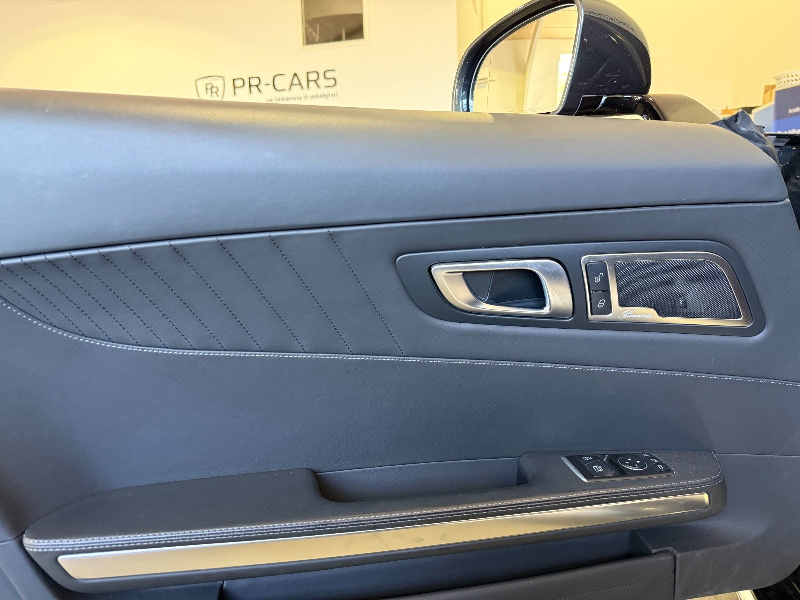 flexleasing-mercedes-amg-gt-c-40-roadster-aut-2d-findleasing