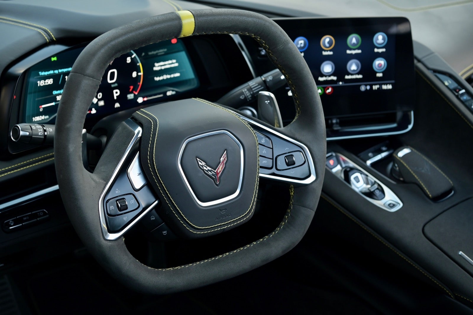 flexleasing-chevrolet-corvette-62-stingray-convertible-z51-dct-2d-findleasing