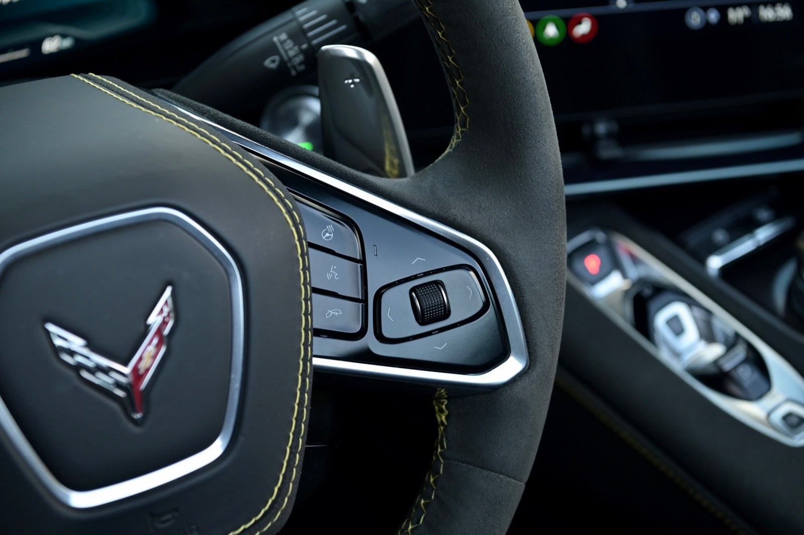 flexleasing-chevrolet-corvette-62-stingray-convertible-z51-dct-2d-findleasing