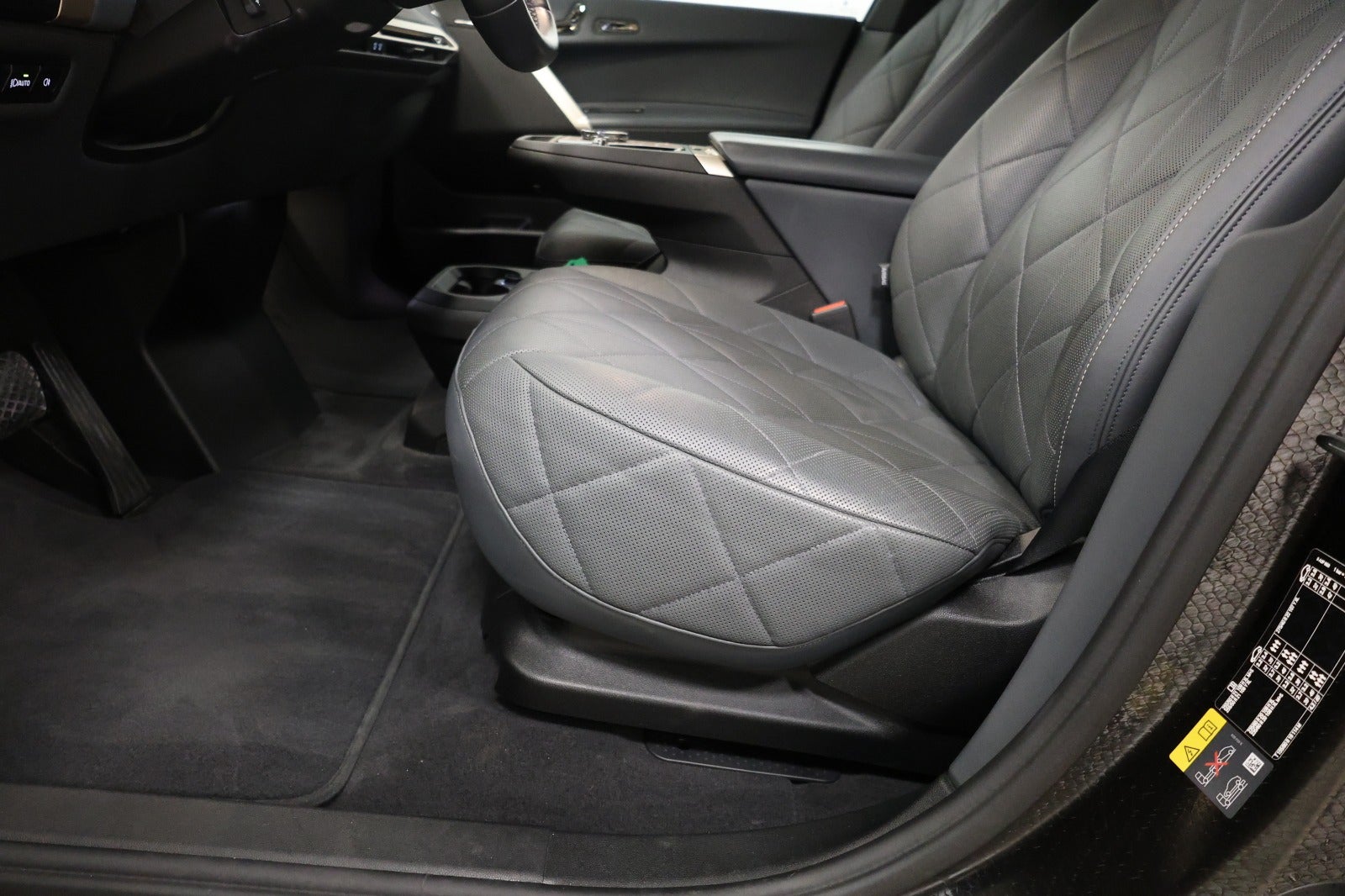 flexleasing-bmw-ix-m60-xdrive40-sport-5d-findleasing