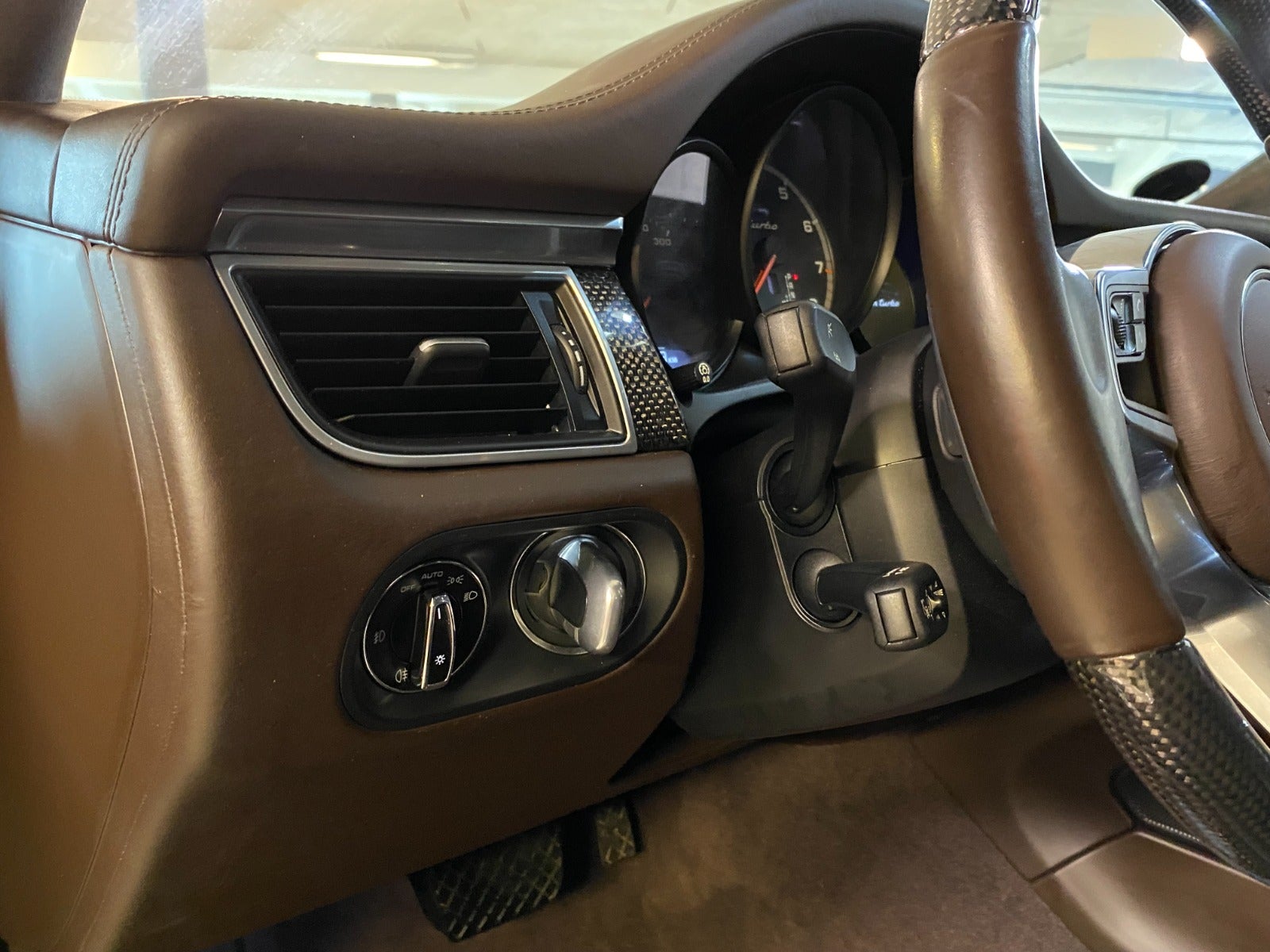 flexleasing-porsche-macan-turbo-36-pdk-5d-findleasing