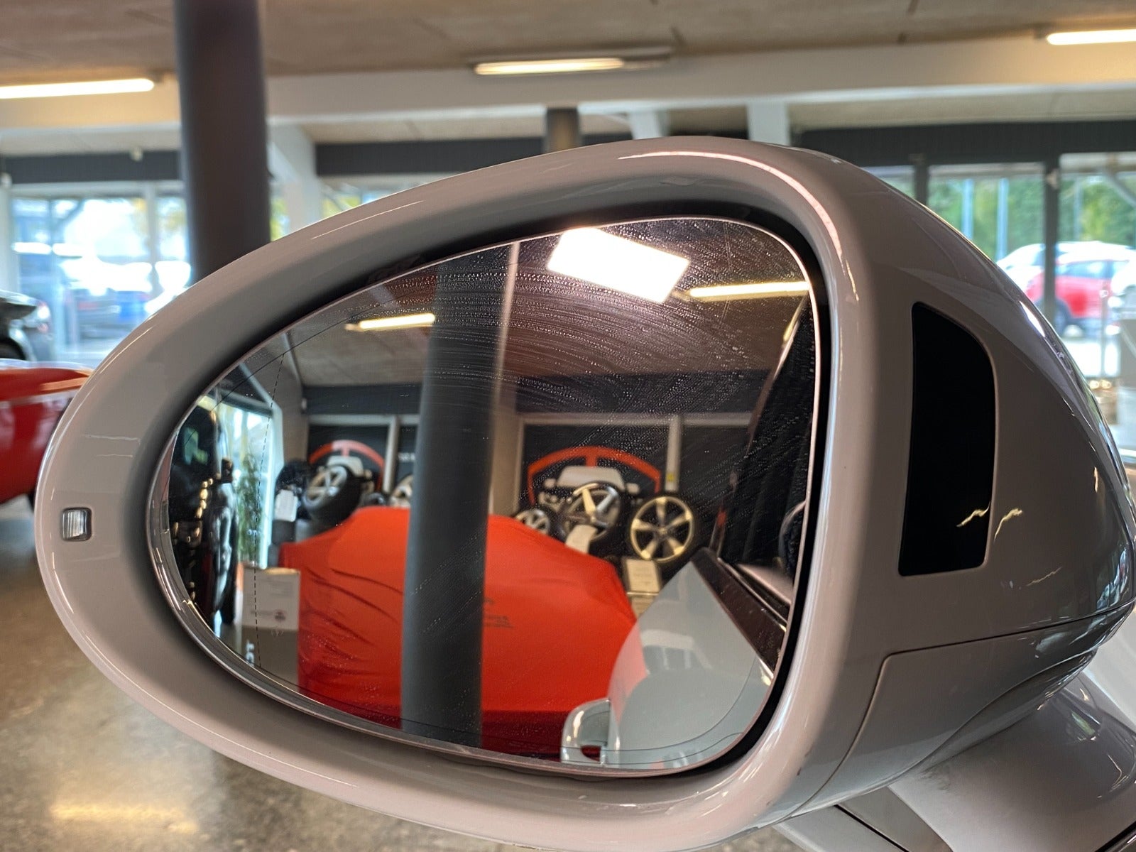 flexleasing-porsche-macan-turbo-36-pdk-5d-findleasing