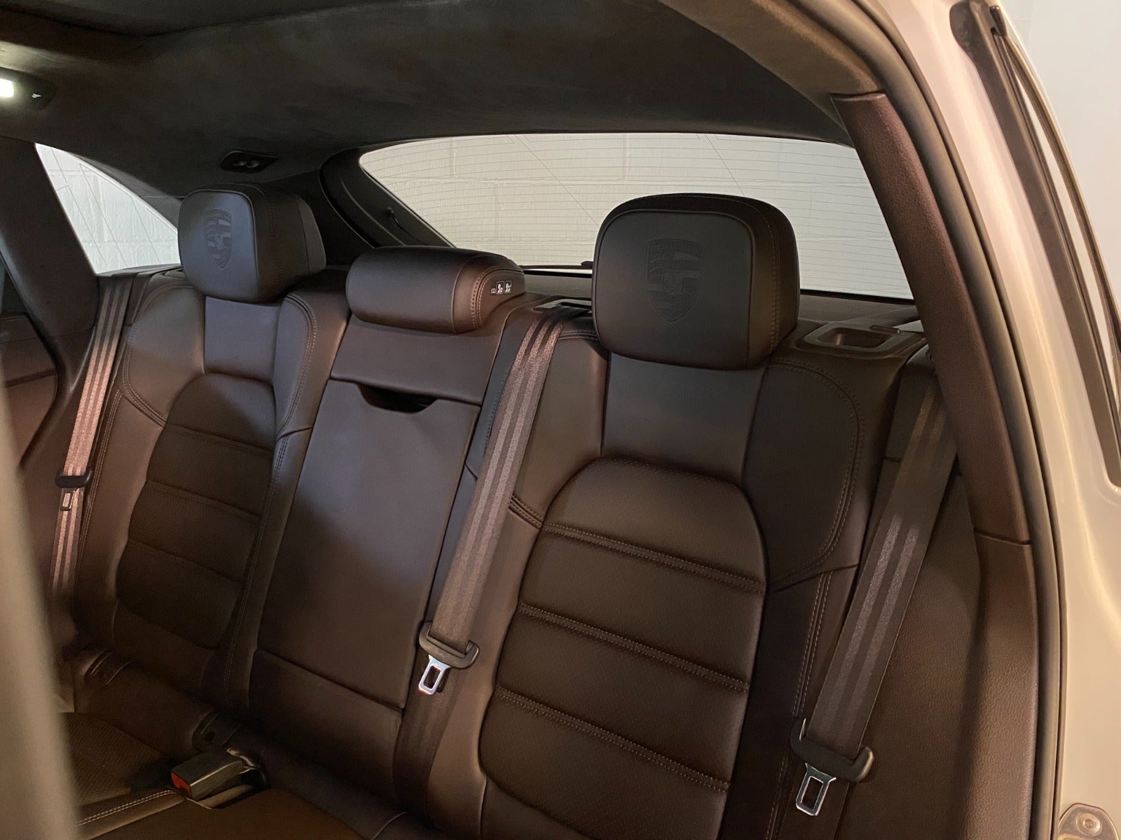 flexleasing-porsche-macan-turbo-36-pdk-5d-findleasing