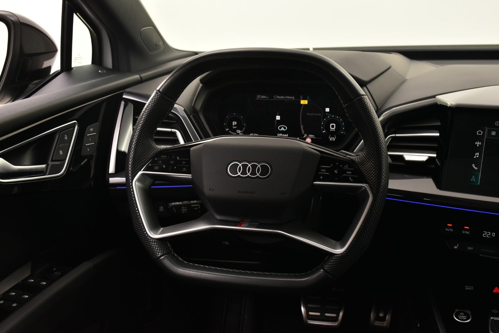 flexleasing-audi-q4-e-tron-40-s-line-5d-findleasing