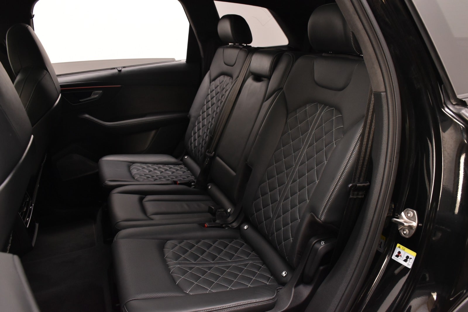 flexleasing-audi-sq7-40-tfsi-quattro-tiptr-5d-findleasing