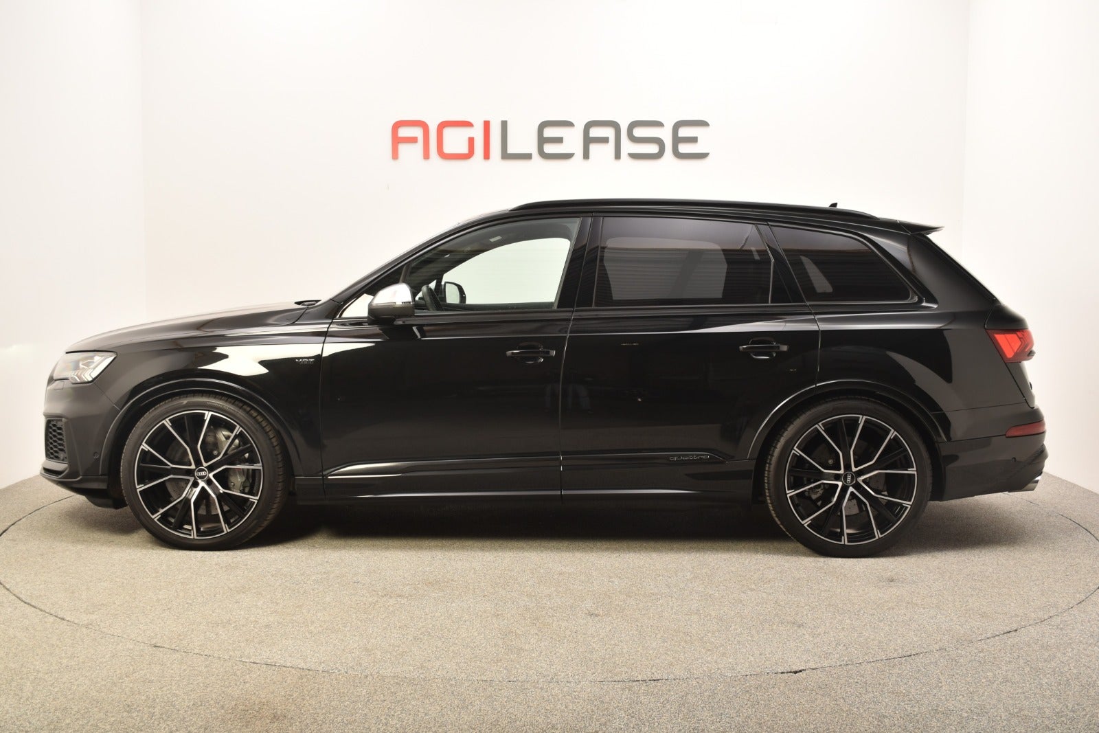 flexleasing-audi-sq7-40-tfsi-quattro-tiptr-5d-findleasing