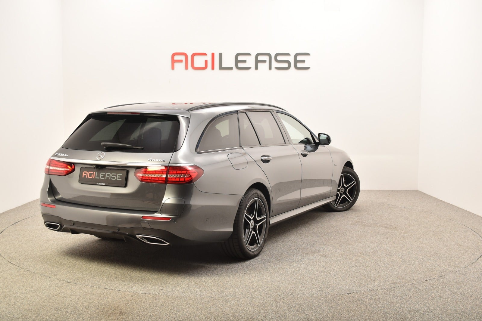 flexleasing-mercedes-e300-de-20-amg-line-stc-aut-4matic-5d-findleasing