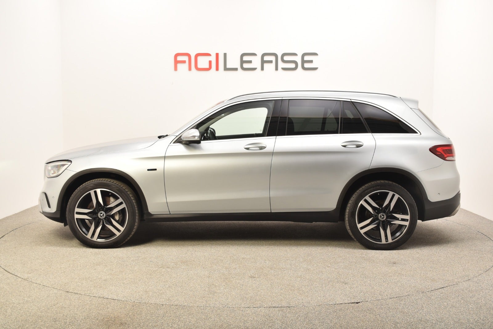 flexleasing-mercedes-glc300-de-20-aut-4matic-5d-findleasing