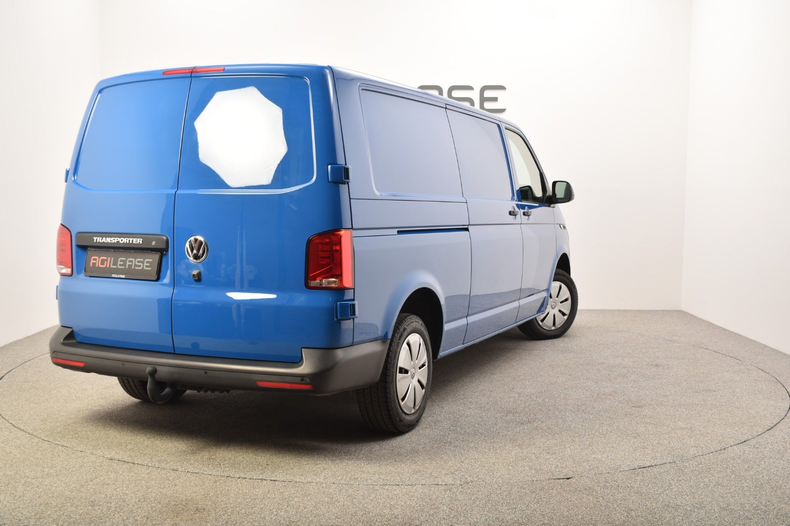 flexleasing-vw-transporter-20-tdi-150-kassevogn-dsg-lang-findleasing