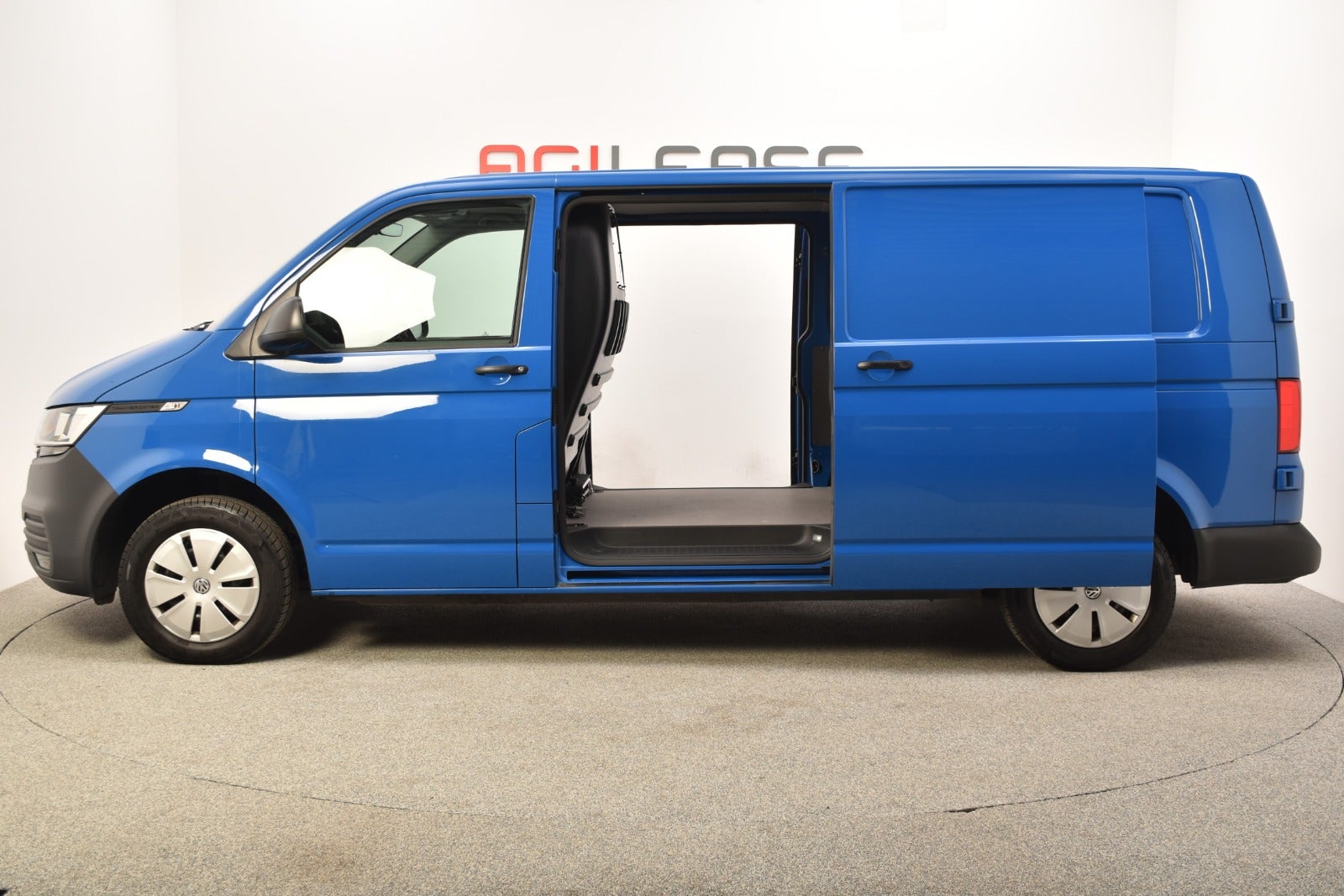 flexleasing-vw-transporter-20-tdi-150-kassevogn-dsg-lang-findleasing