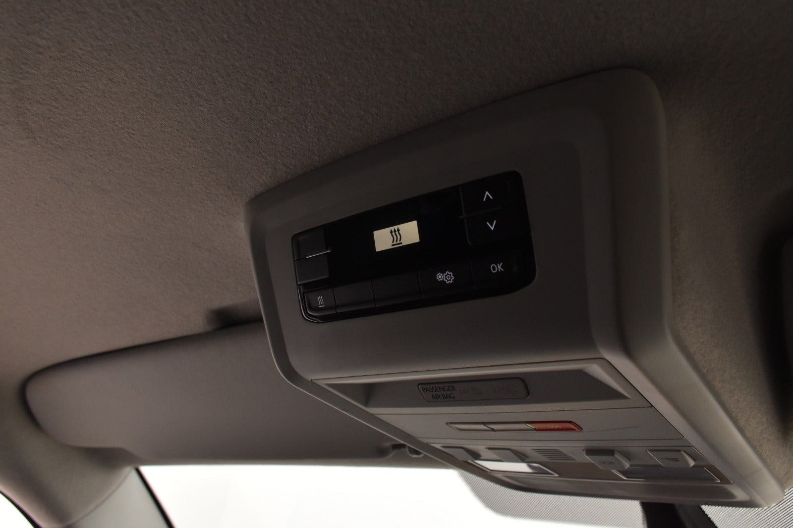 flexleasing-vw-transporter-20-tdi-150-kassevogn-dsg-lang-findleasing