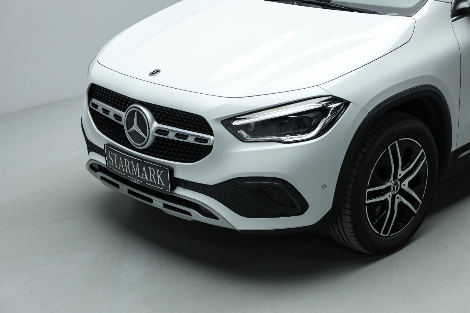 flexleasing-mercedes-gla250-e-13-progressive-aut-5d-findleasing