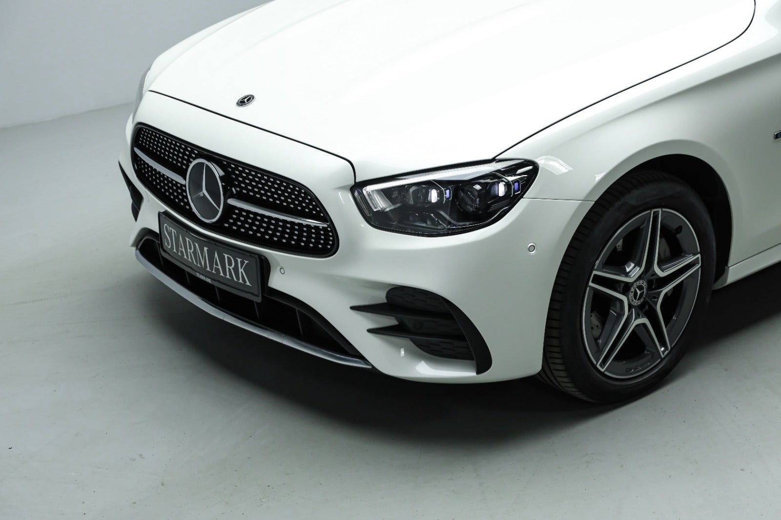 flexleasing-mercedes-e300-de-20-amg-line-stc-aut-4matic-5d-findleasing