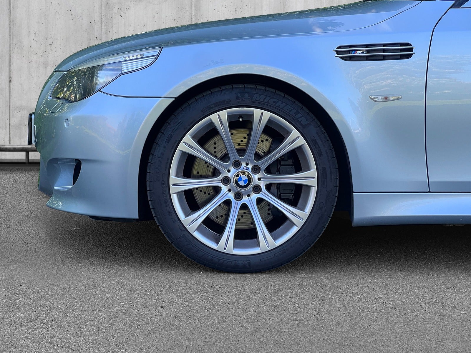 flexleasing-bmw-m5-50-smg-4d-findleasing