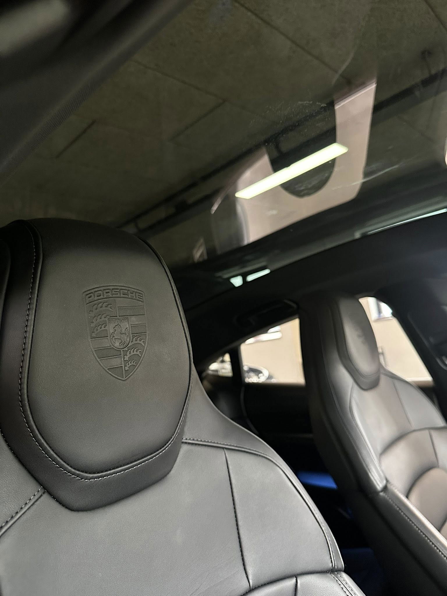 flexleasing-porsche-taycan-performance-plus-934-kwh-476-hk-findleasing
