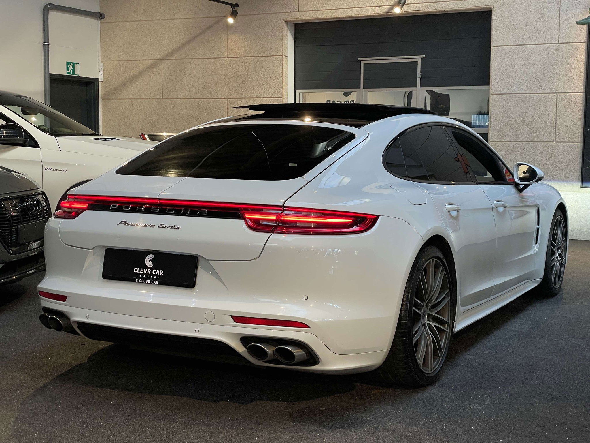 flexleasing-porsche-panamera-turbo-sport-turismo-turbo-40-v8-550-hk-4x4-pdk-findleasing