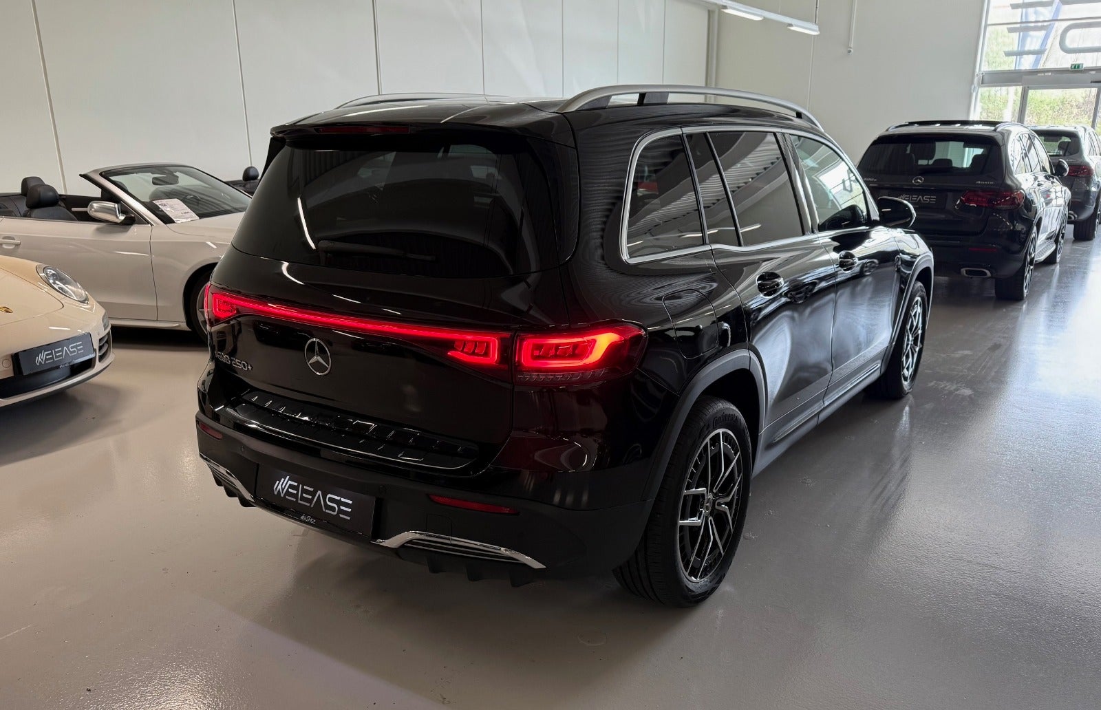 flexleasing-mercedes-eqb250-amg-line-7prs-5d-findleasing