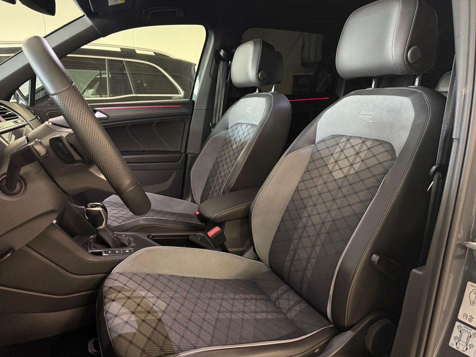 flexleasing-vw-tiguan-14-ehybrid-r-line-dsg-5d-findleasing