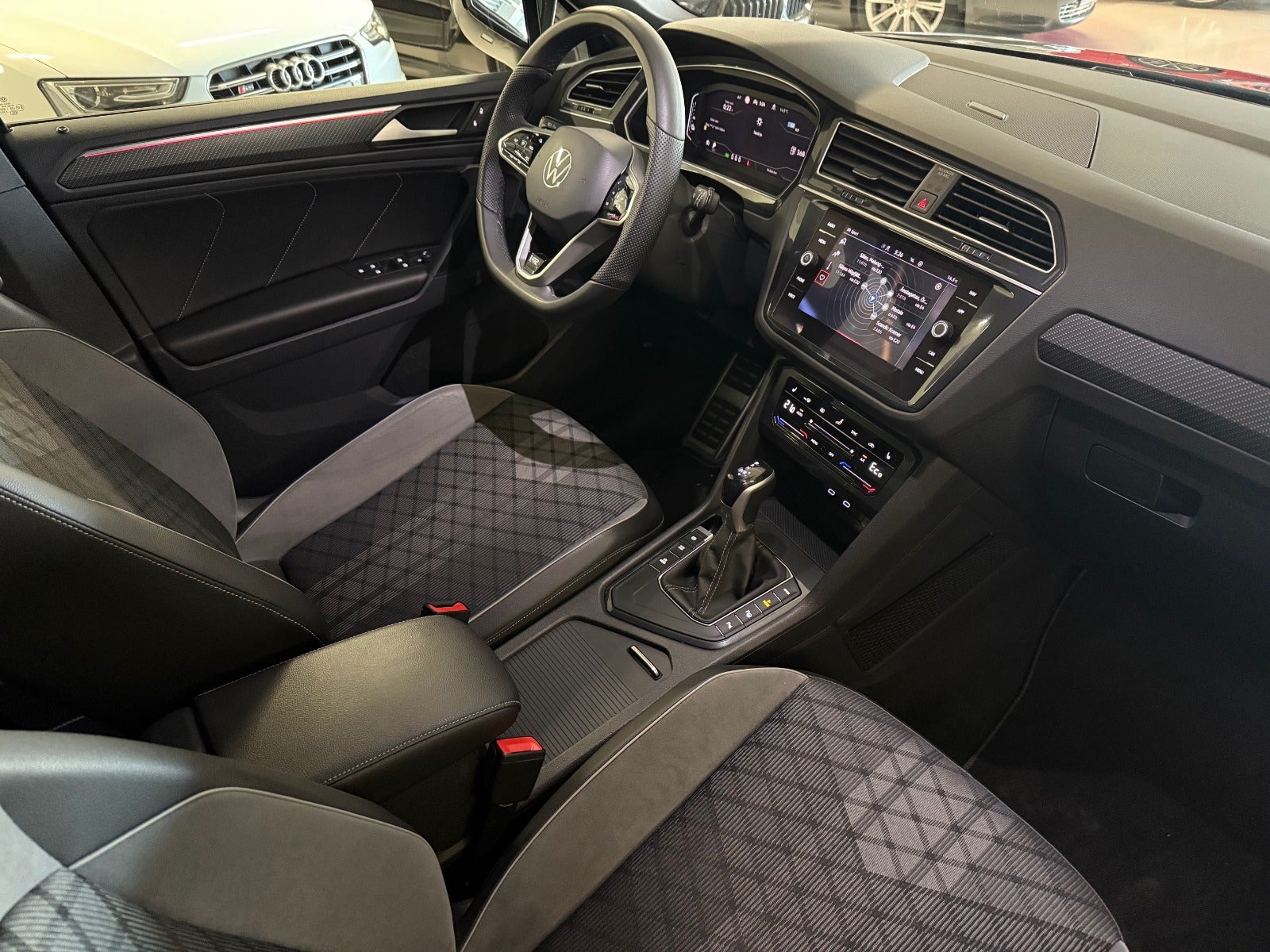 flexleasing-vw-tiguan-14-ehybrid-r-line-dsg-5d-findleasing