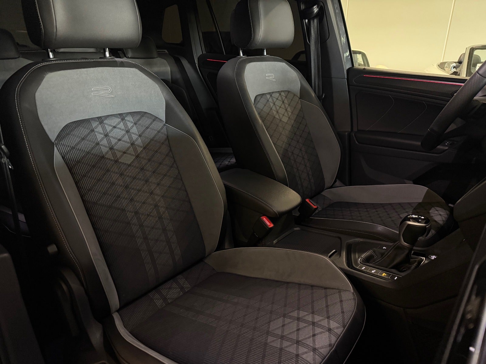 flexleasing-vw-tiguan-14-ehybrid-r-line-dsg-5d-findleasing