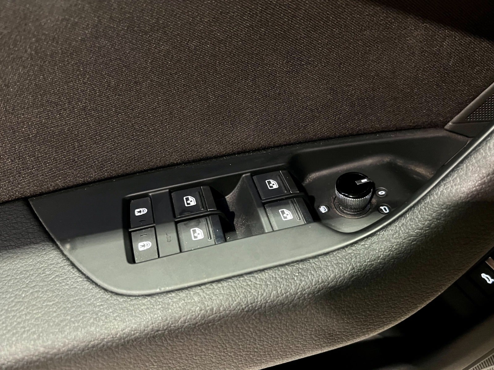 flexleasing-audi-a6-40-tdi-sport-avant-s-tr-5d-findleasing
