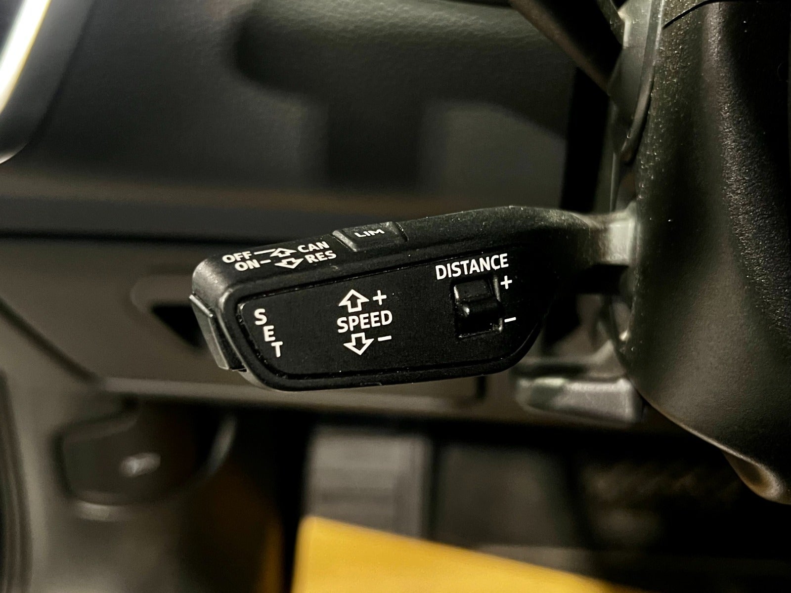 flexleasing-audi-a6-40-tdi-sport-avant-s-tr-5d-findleasing
