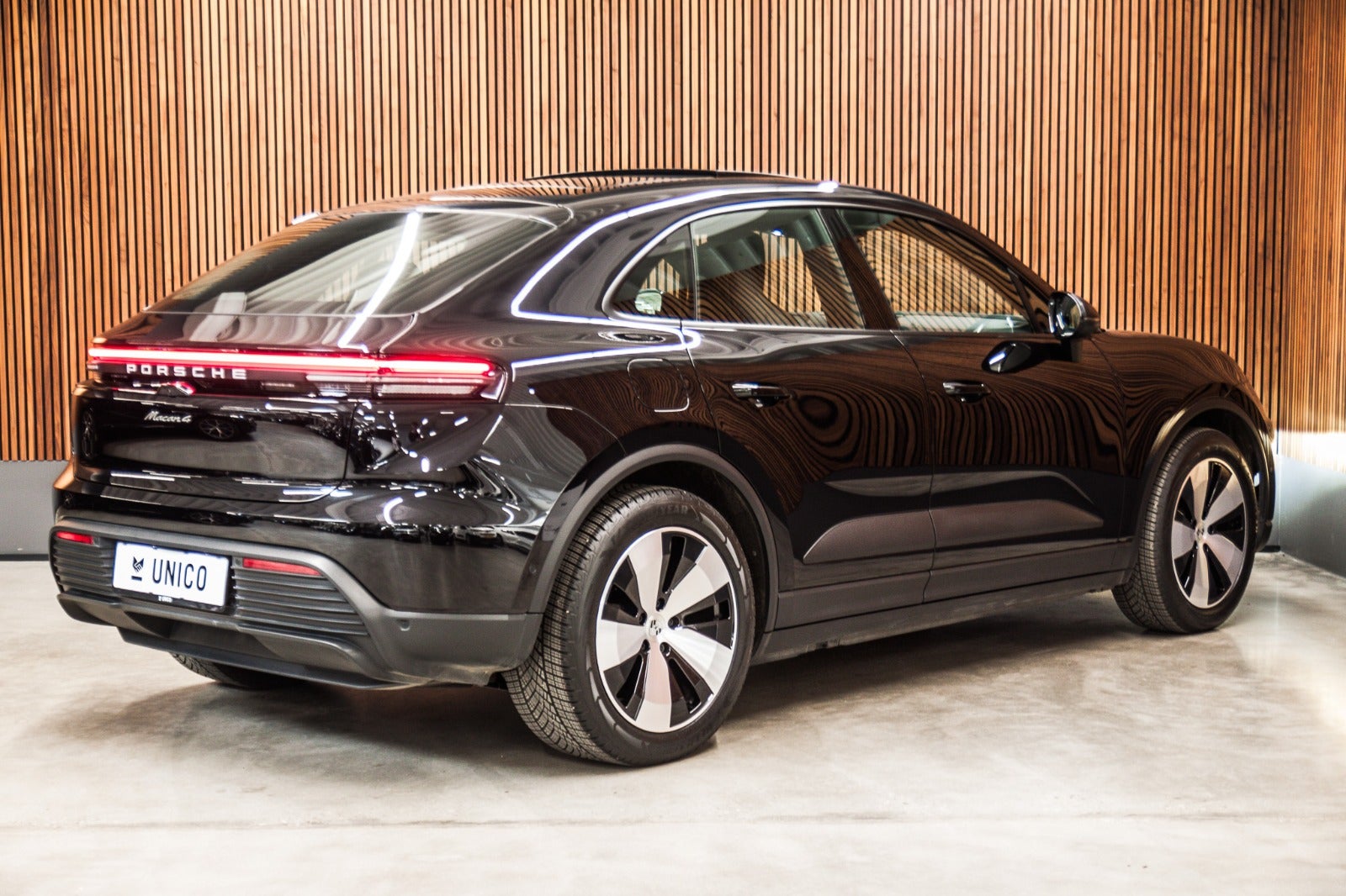flexleasing-porsche-macan-4-5d-findleasing