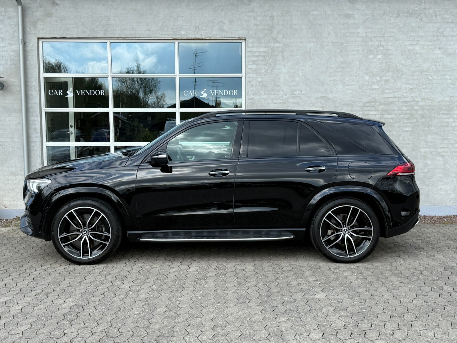 flexleasing-mercedes-gle350-de-20-amg-line-aut-4matic-5d-findleasing