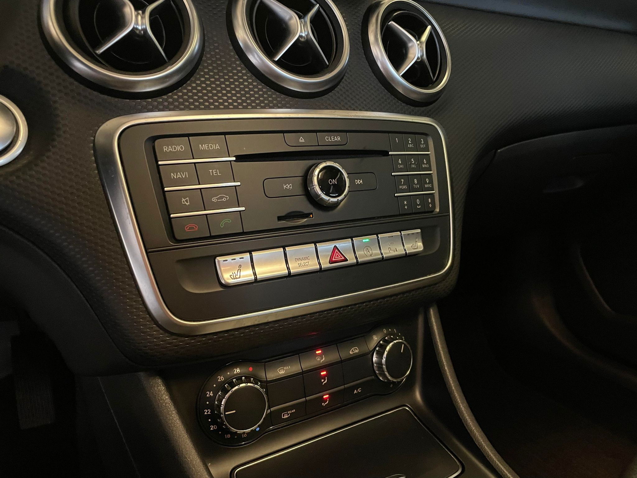flexleasing-mercedes-a200-d-a200d-136-hk-findleasing