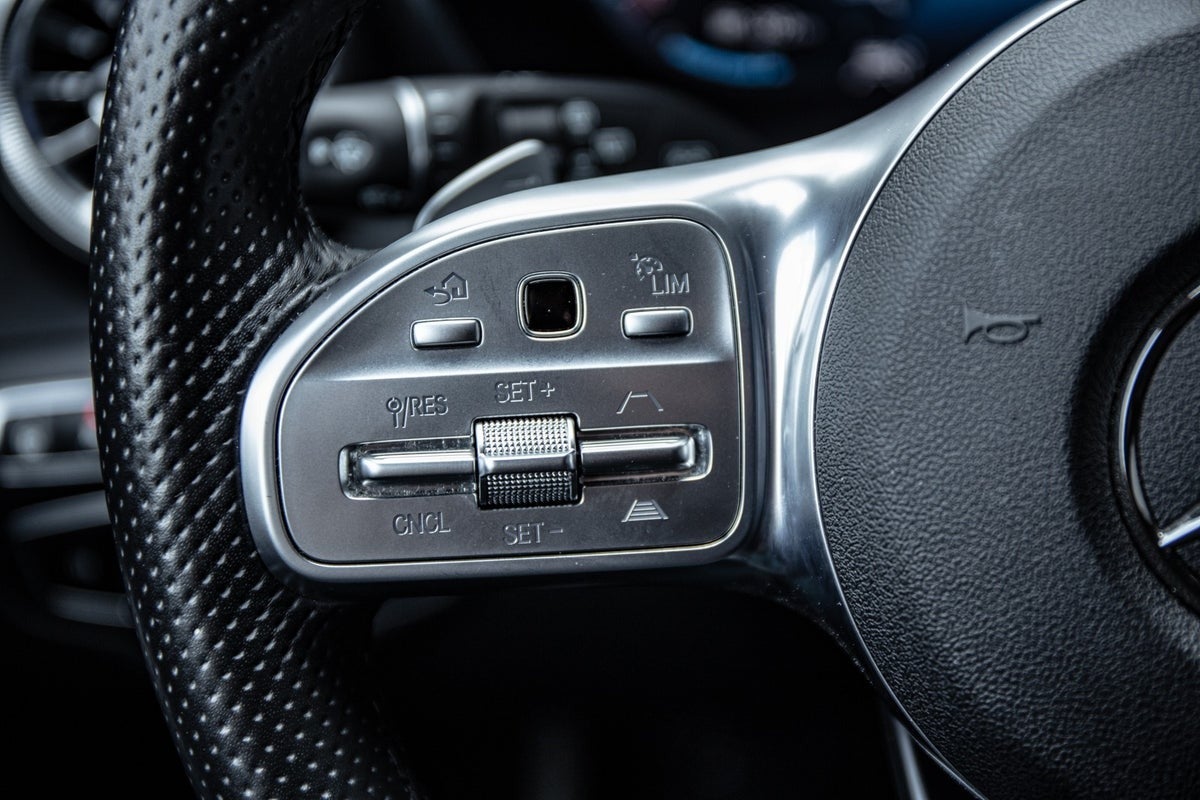 flexleasing-mercedes-c300-e-20-amg-line-night-edition-stc-aut-5d-findleasing