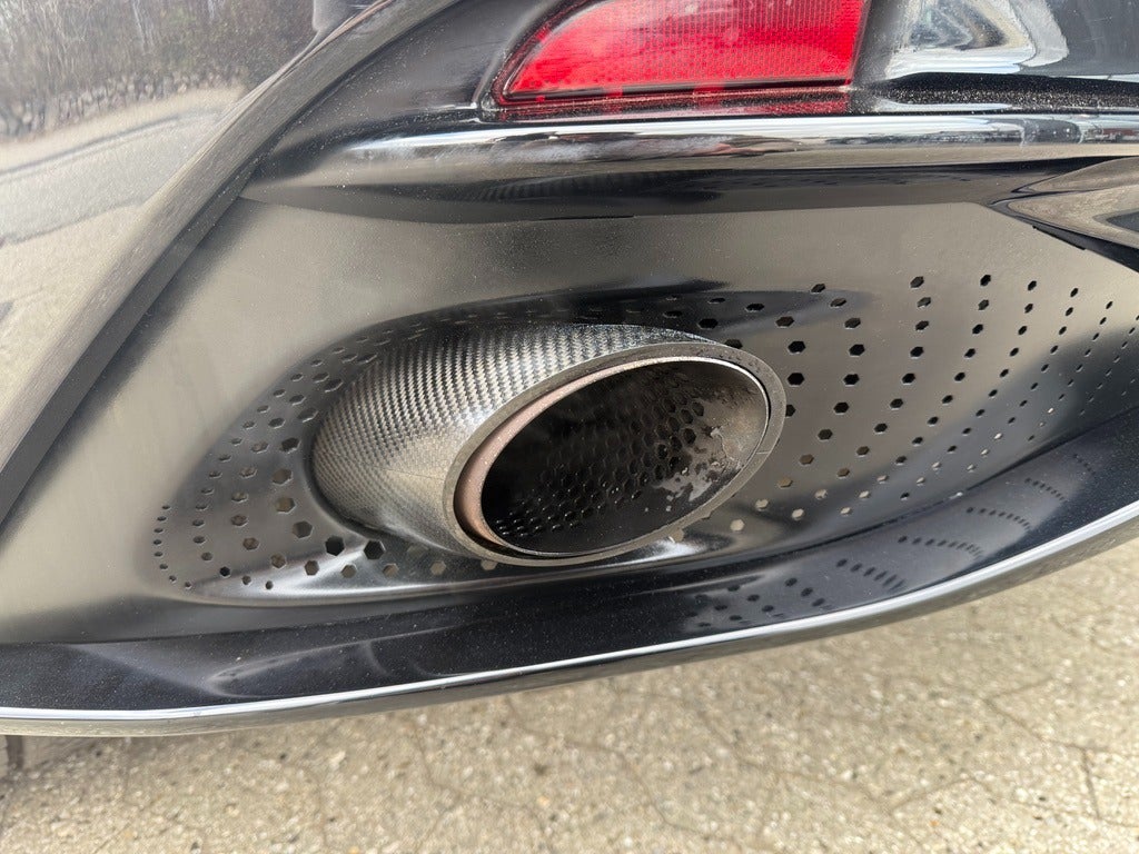 flexleasing-aston-martin-db11-52-v12-coupe-aut-2d-findleasing