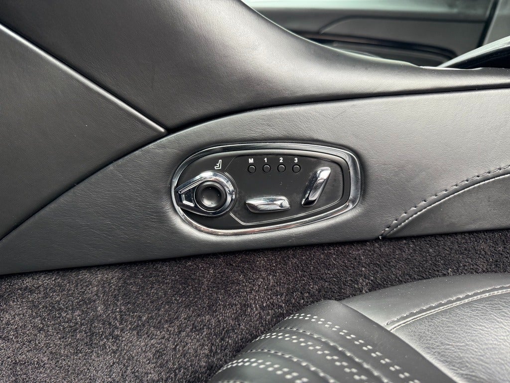 flexleasing-aston-martin-db11-52-v12-coupe-aut-2d-findleasing