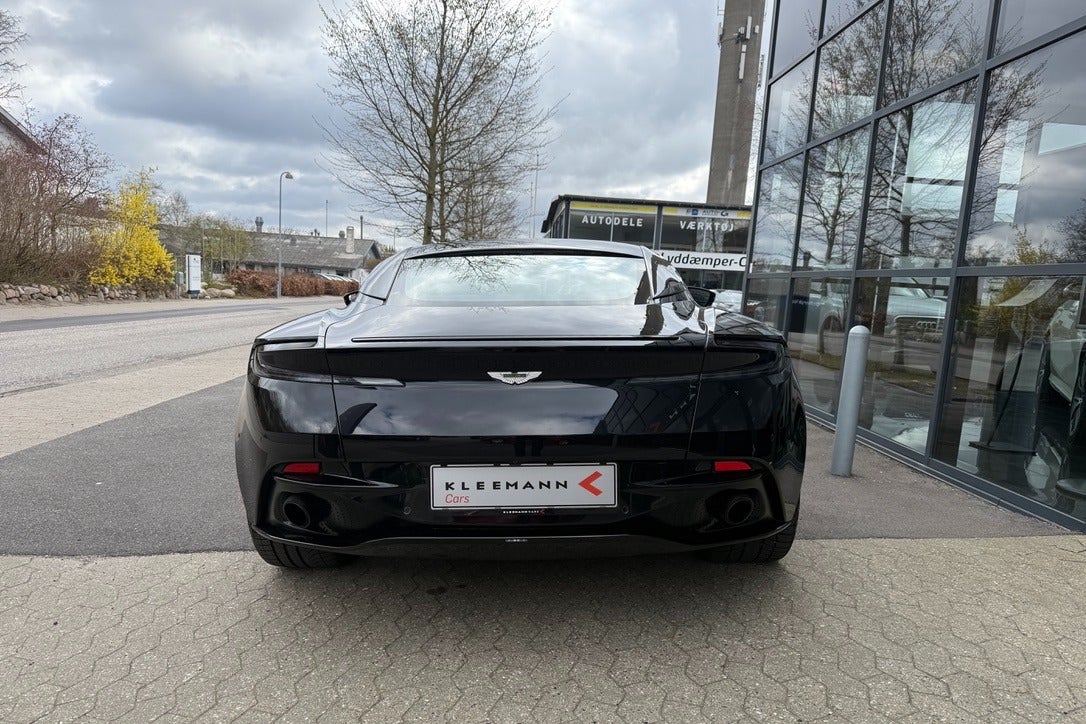 flexleasing-aston-martin-db11-52-v12-coupe-aut-2d-findleasing