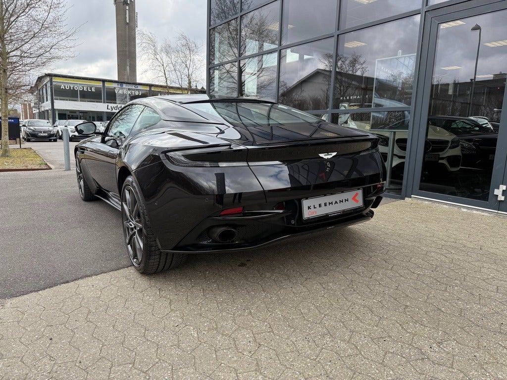 flexleasing-aston-martin-db11-52-v12-coupe-aut-2d-findleasing