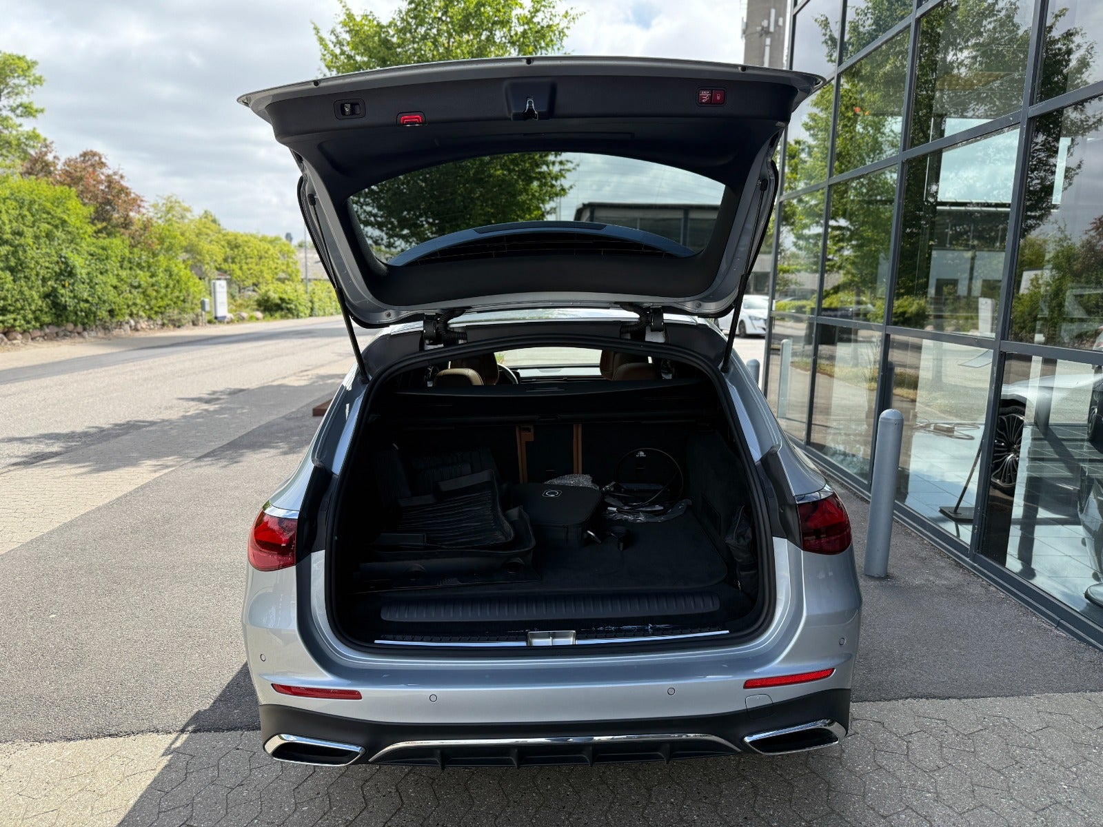 flexleasing-mercedes-e300-de-20-amg-line-stc-aut-4matic-5d-findleasing