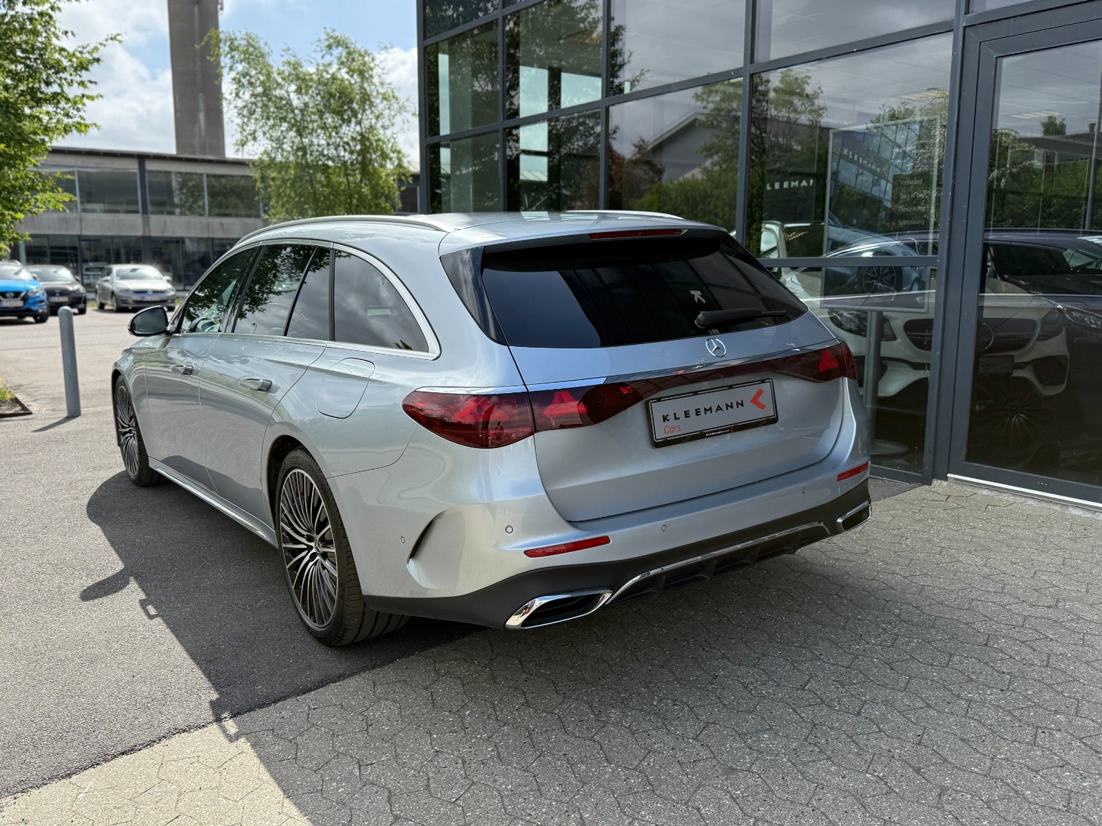 flexleasing-mercedes-e300-de-20-amg-line-stc-aut-4matic-5d-findleasing