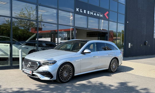 Mercedes E300 de 2,0 AMG Line stc. aut. 4Matic 5d