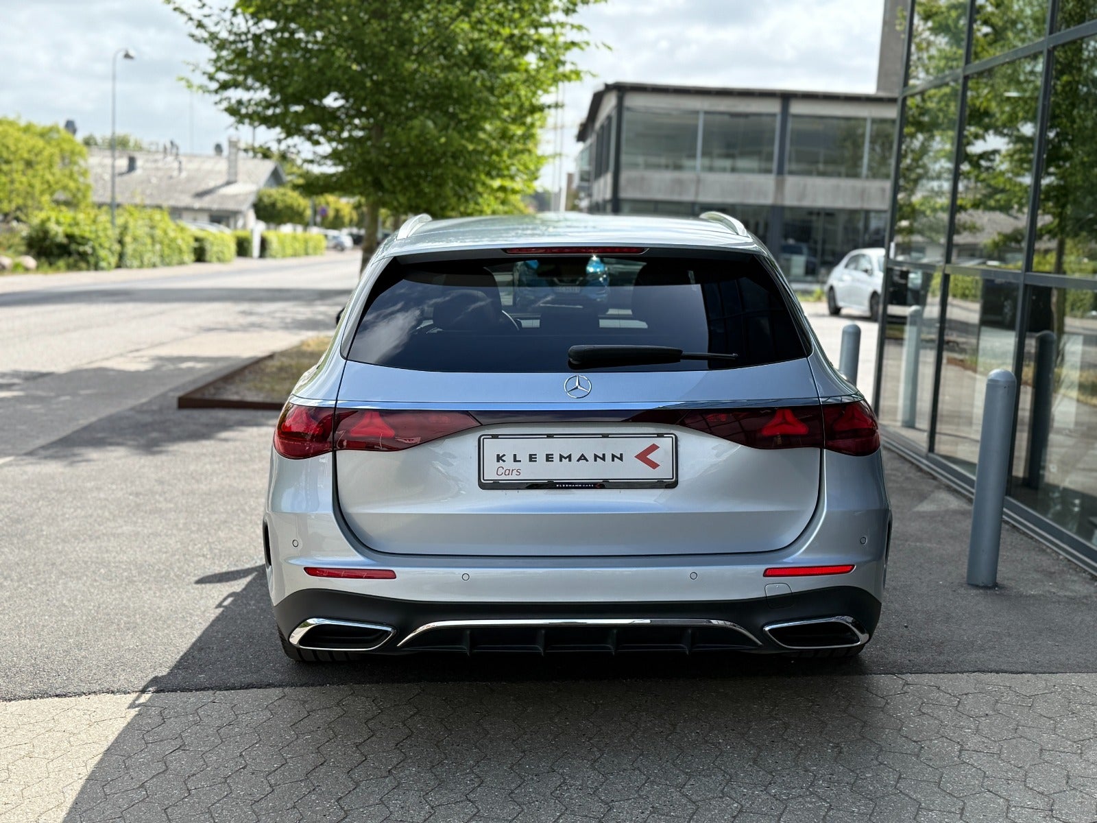 flexleasing-mercedes-e300-de-20-amg-line-stc-aut-4matic-5d-findleasing